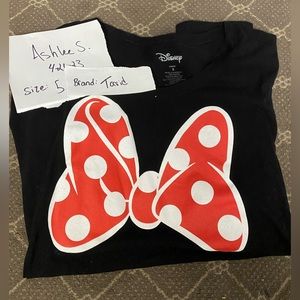 Short sleeve black and red glittery Minnie Mouse shirt